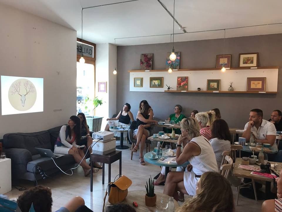 Brunch s umelcom July Haluzová - 15.9.2018