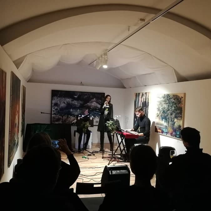 12.2.19 JANA A JA koncert v DOT. Contemporary Art Gallery